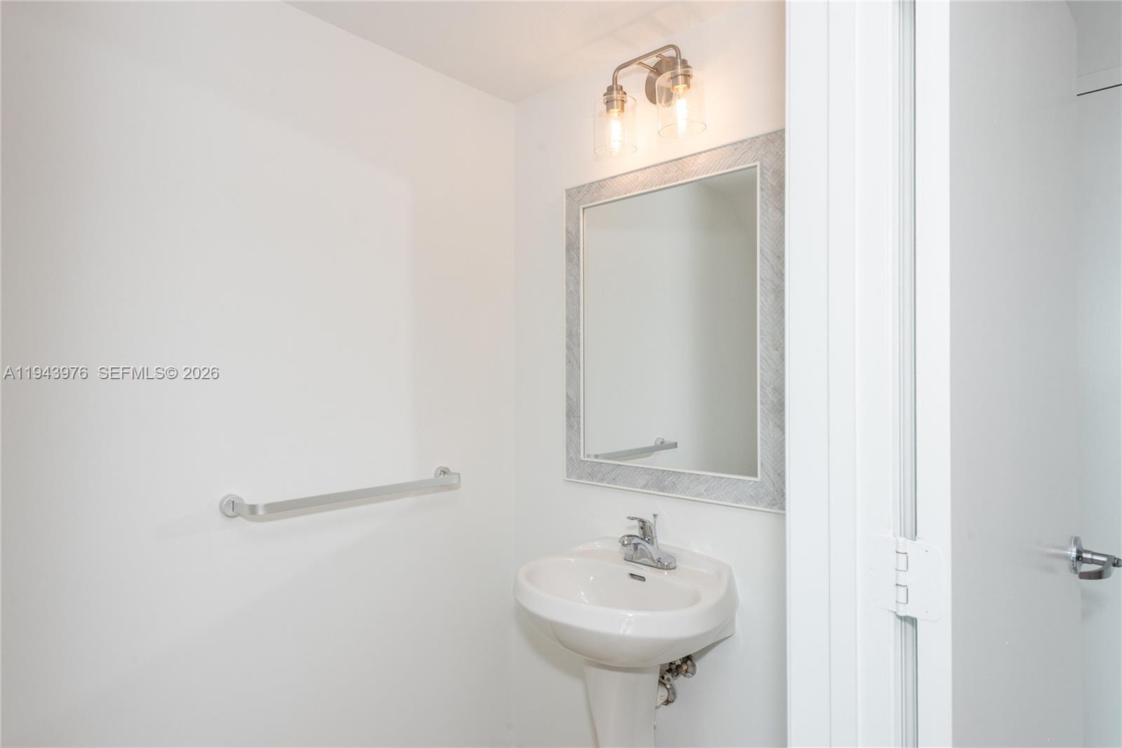 60 SW 13th St # 2609