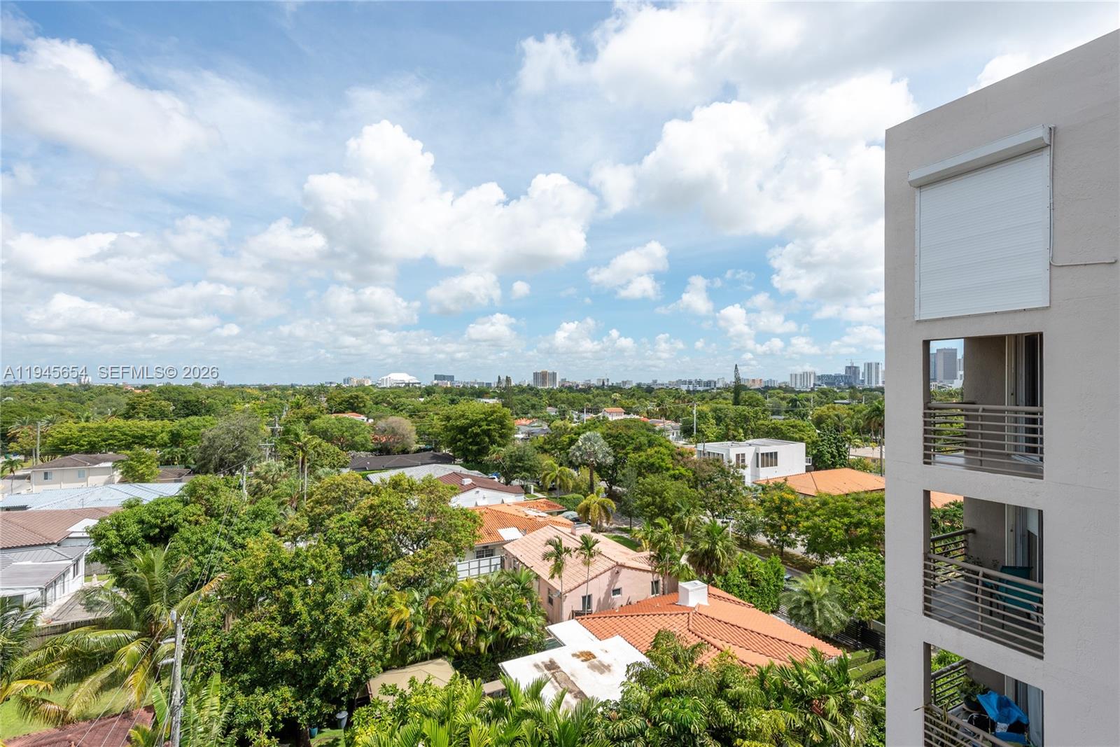 2400 SW 3rd Ave # 703