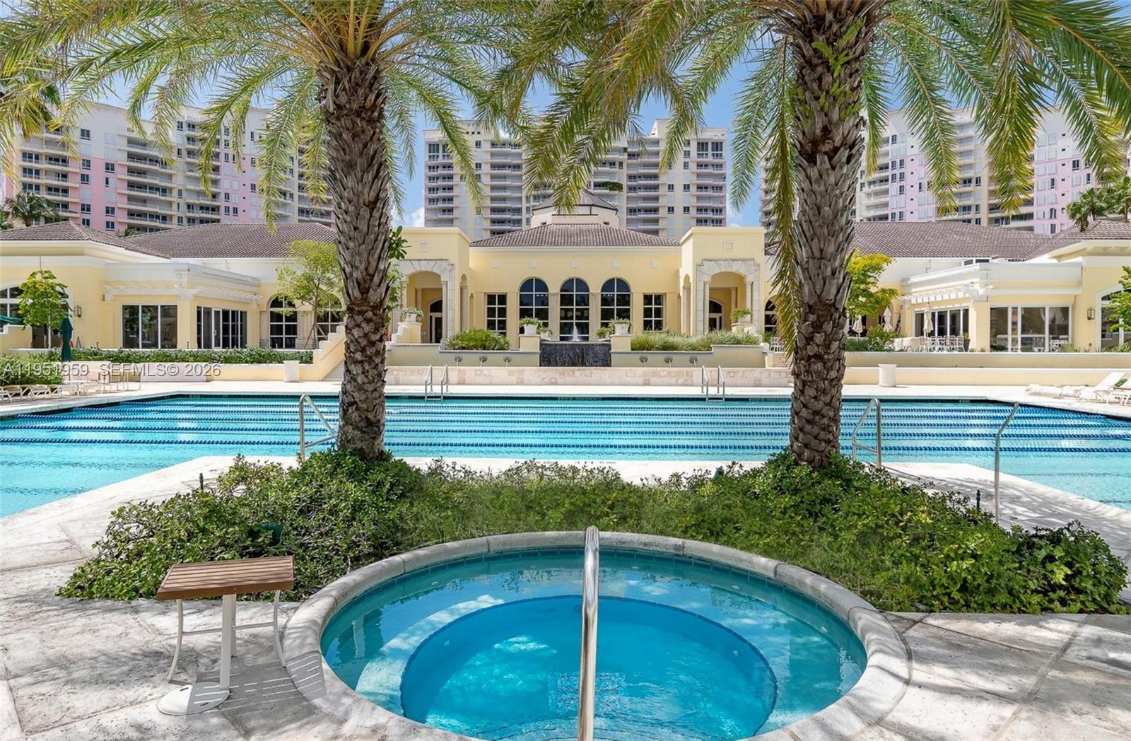 703 Crandon Blvd # 3 Unit: PH-3