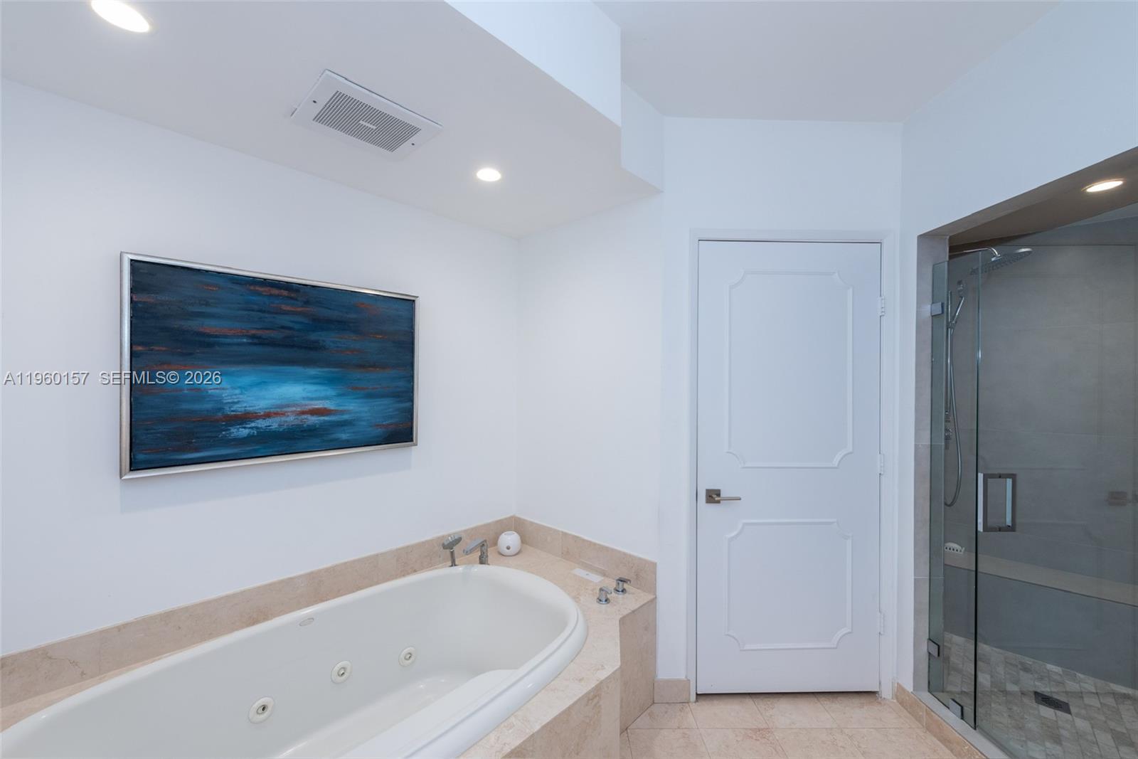 799 Crandon Blvd # 605