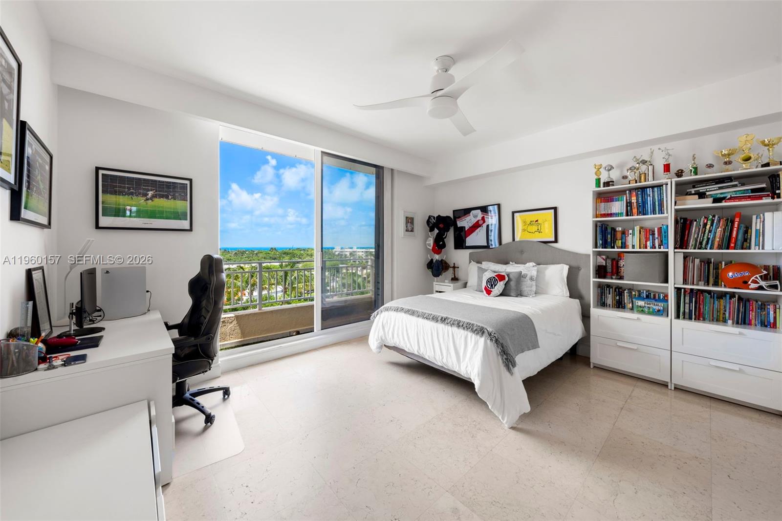 799 Crandon Blvd # 605