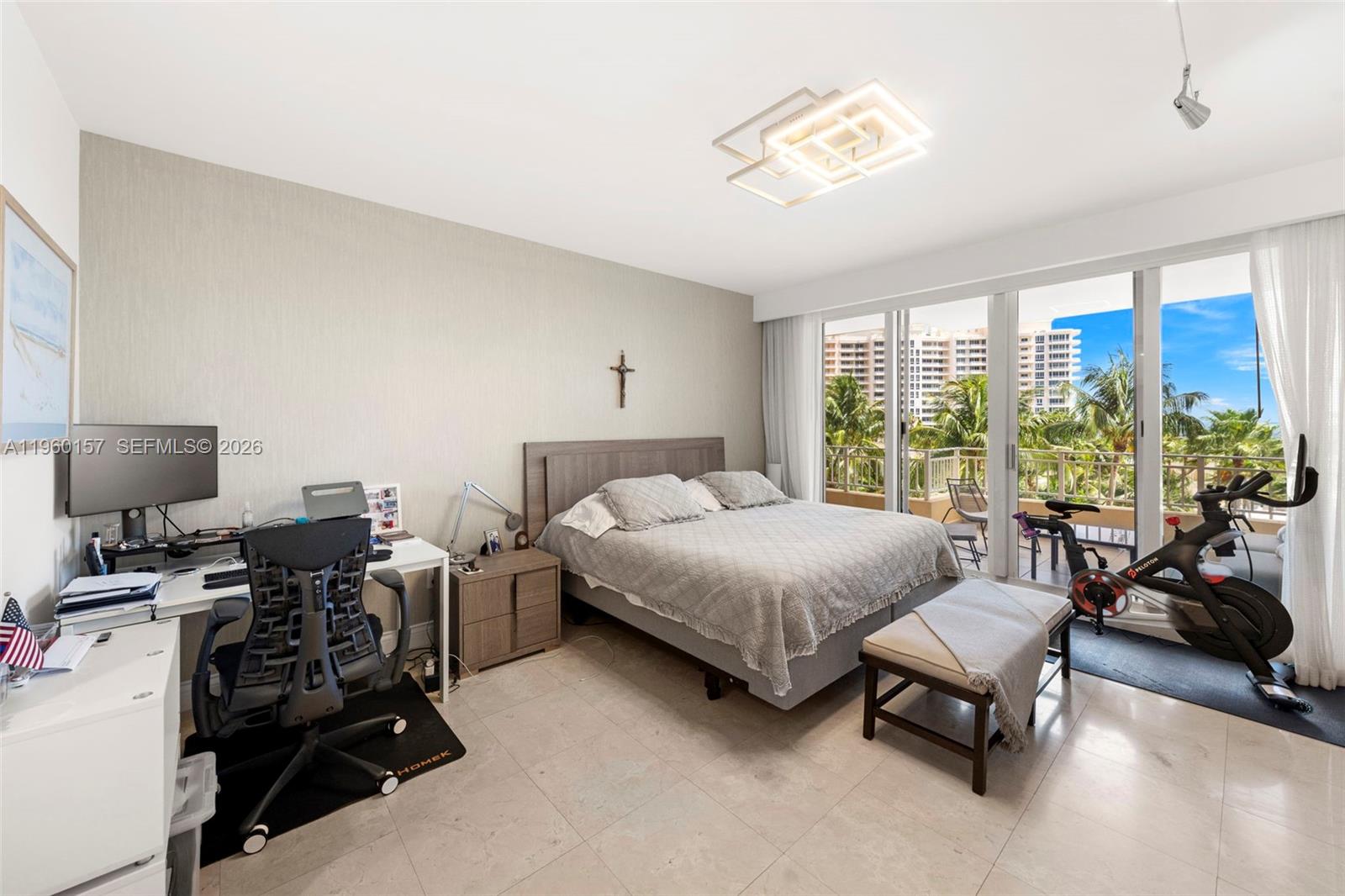 799 Crandon Blvd # 605