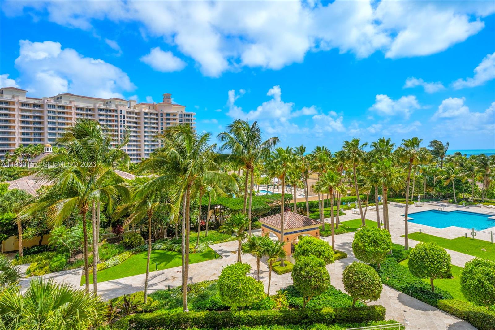 799 Crandon Blvd # 605