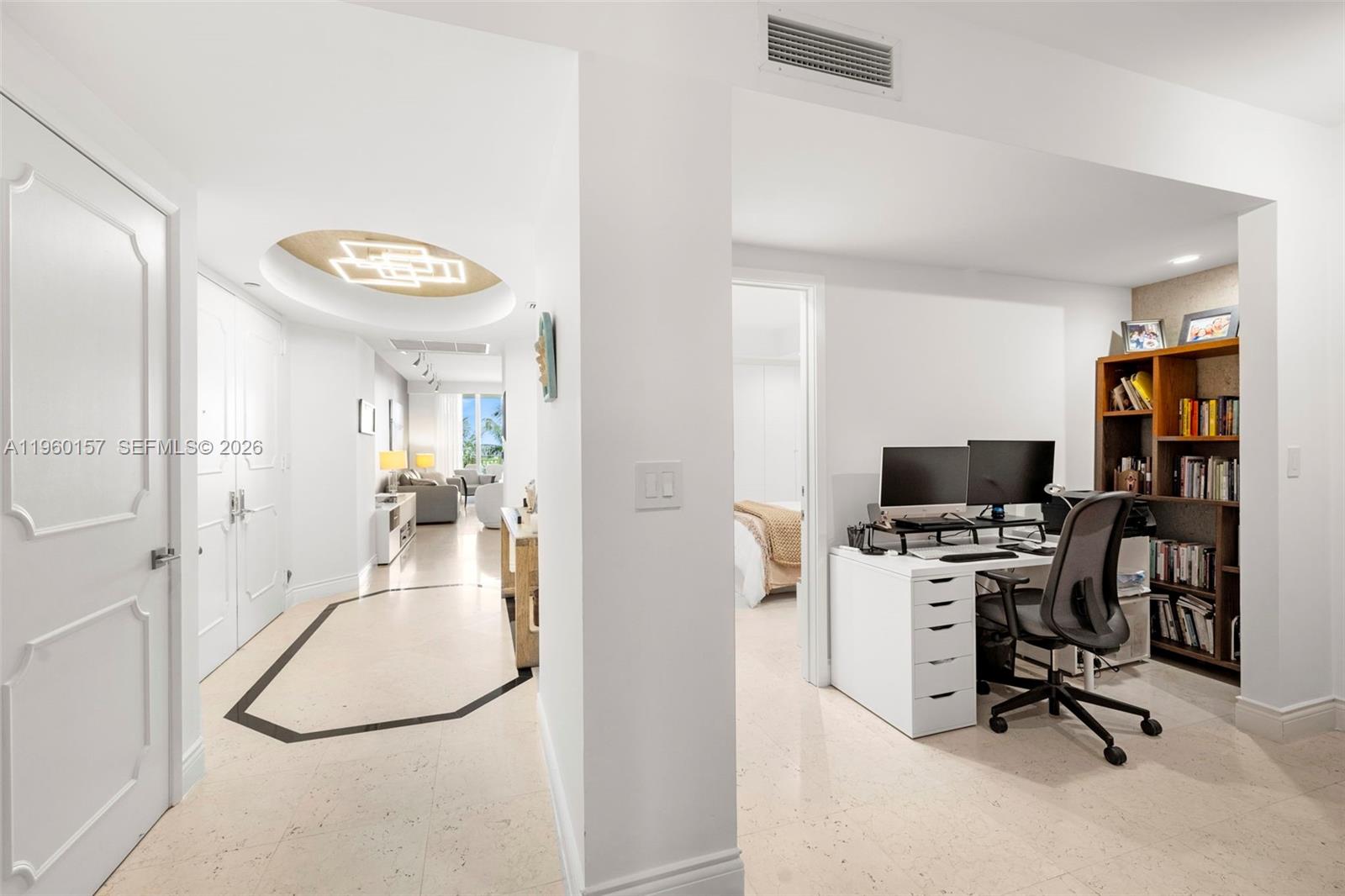 799 Crandon Blvd # 605