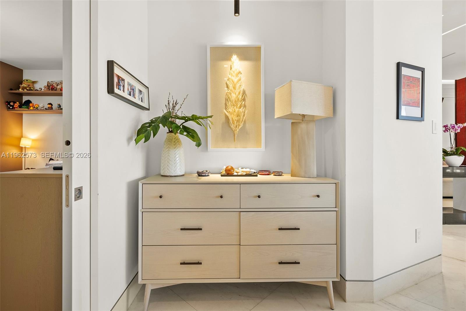 747 Crandon Blvd # 409