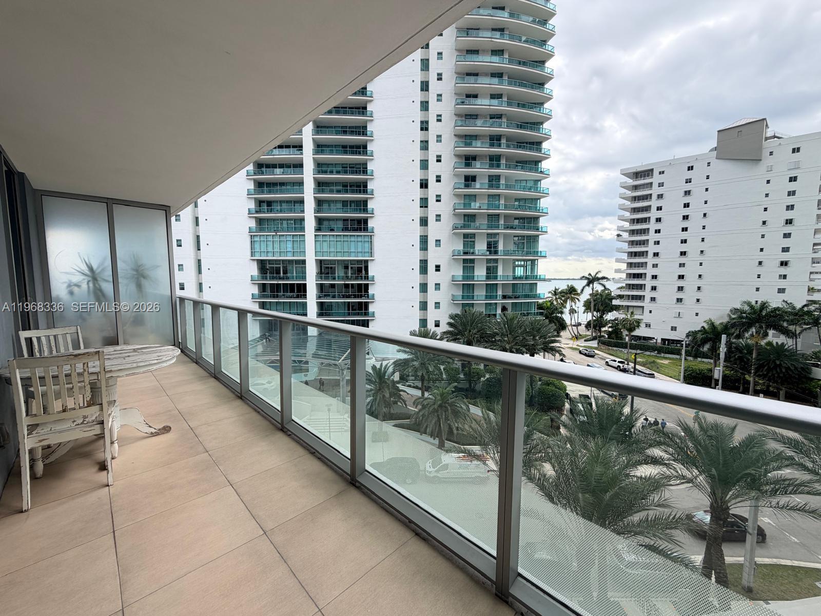 1300 Brickell Bay Dr # 607