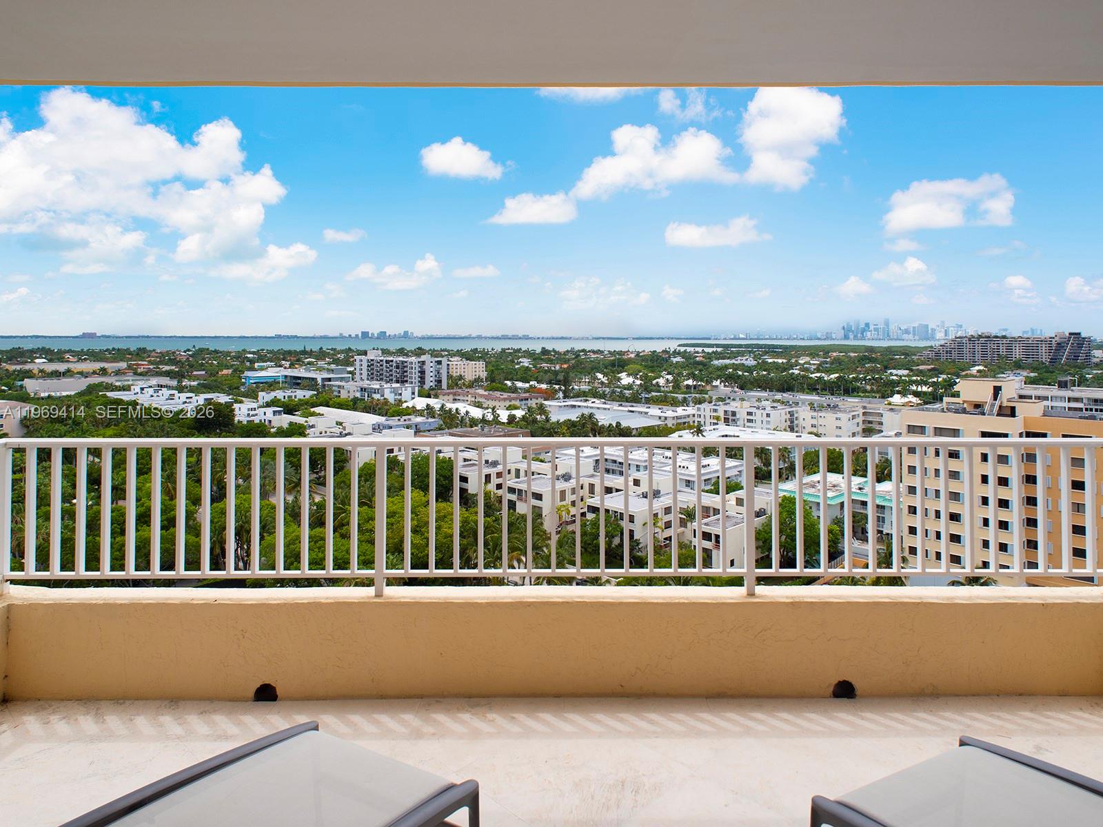 781 Crandon Blvd # 1405