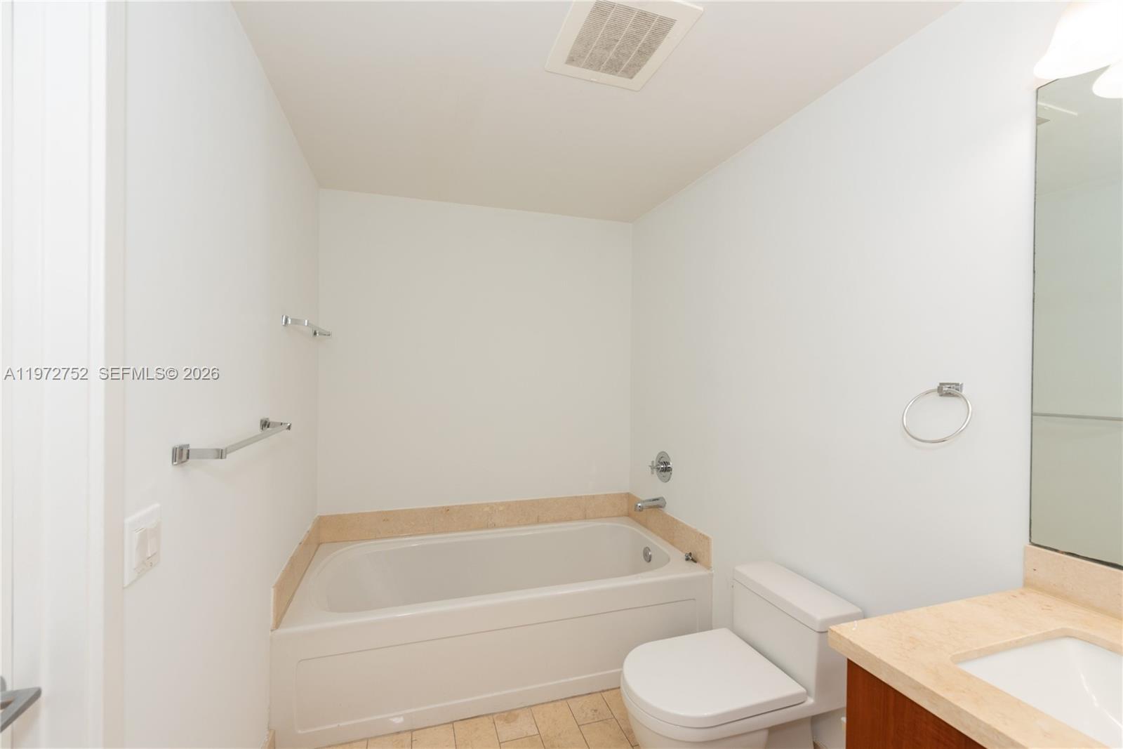 79 SW 12th St Unit: 1105-S