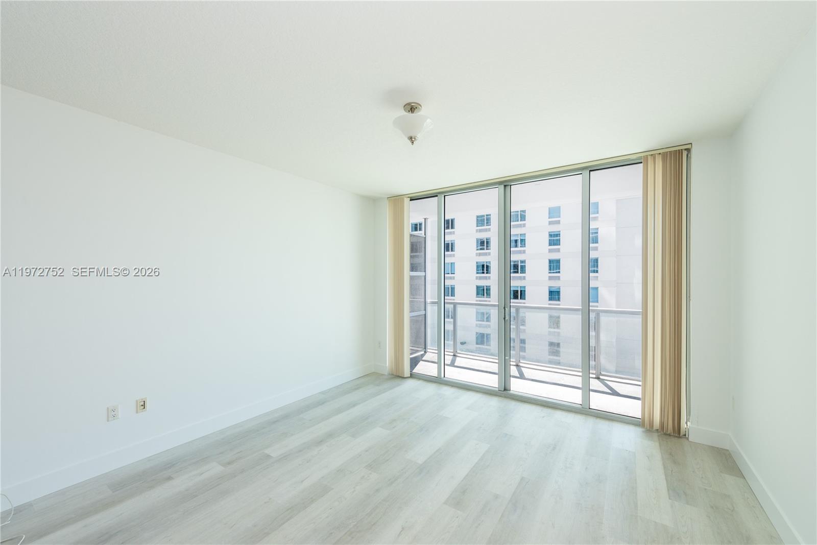 79 SW 12th St Unit: 1105-S