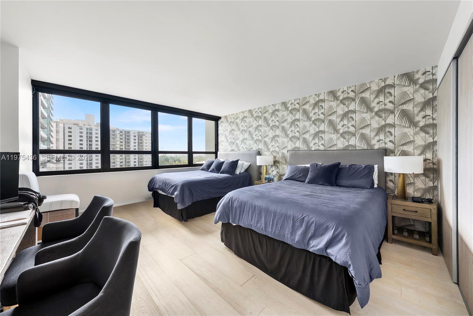 10205 Collins Ave # 605