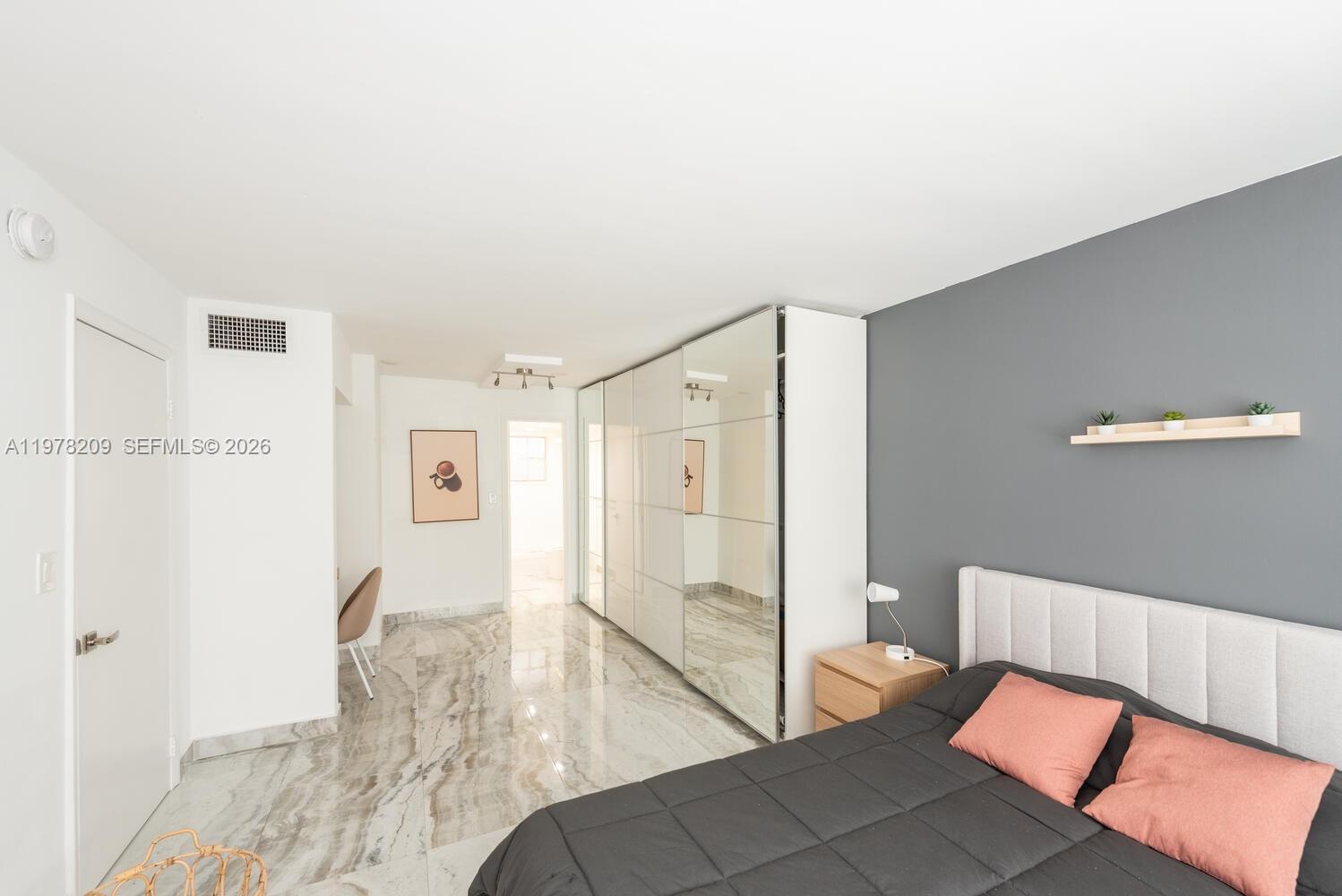 251 Galen Dr # 115E