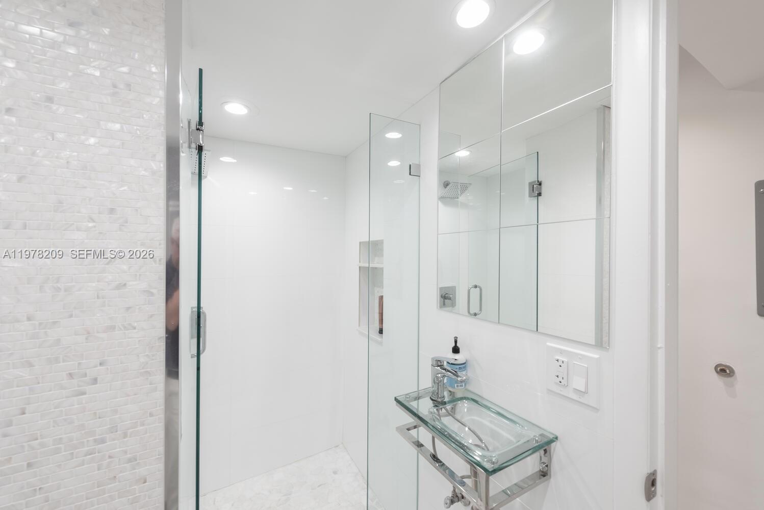 251 Galen Dr # 115E