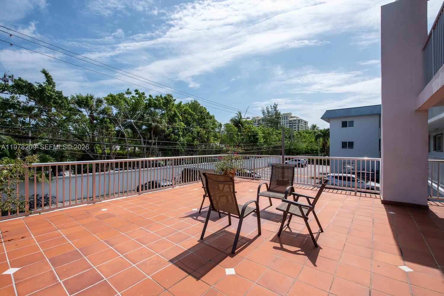 251 Galen Dr # 115E