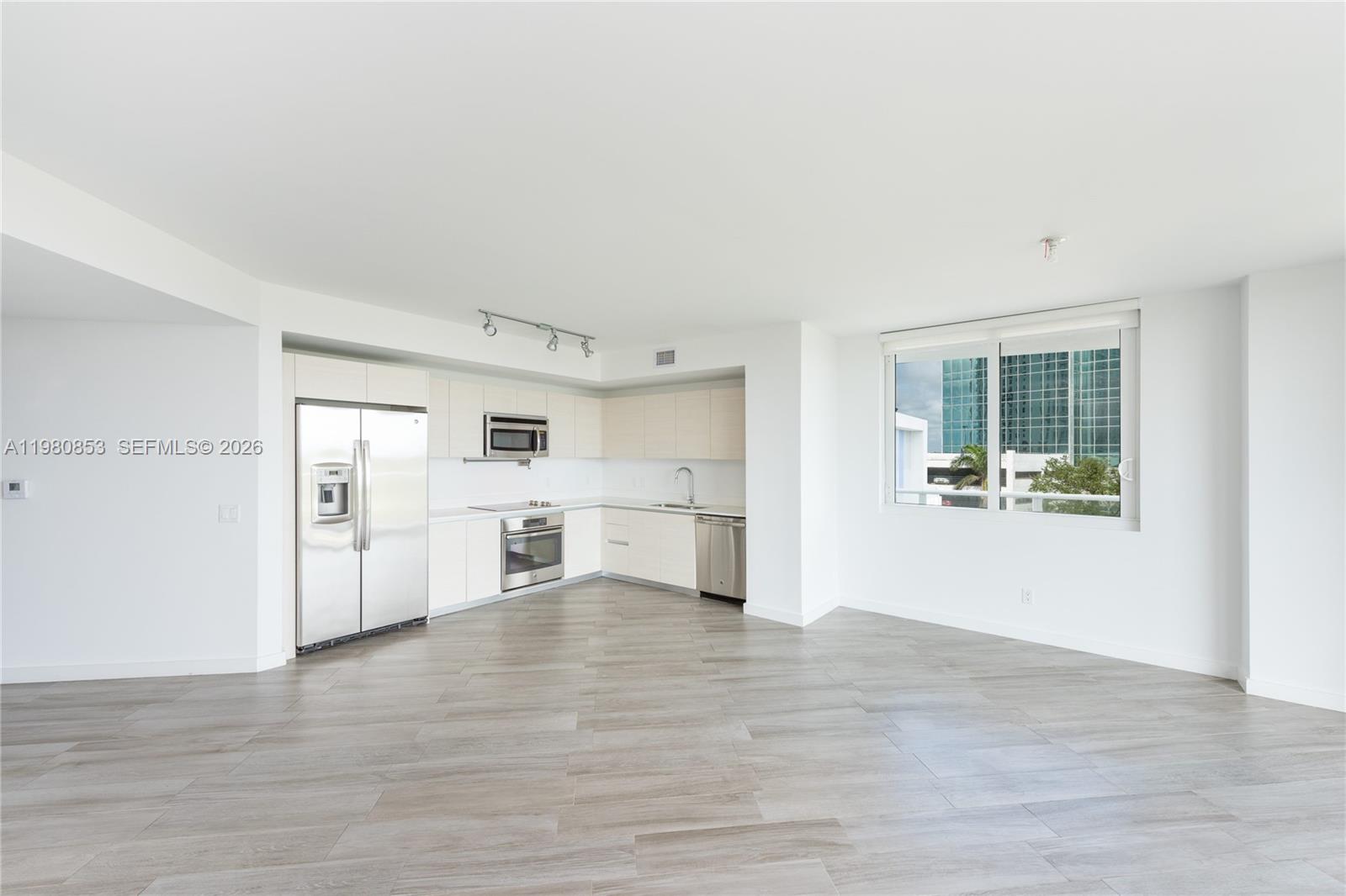 4250 Biscayne Blvd # 502