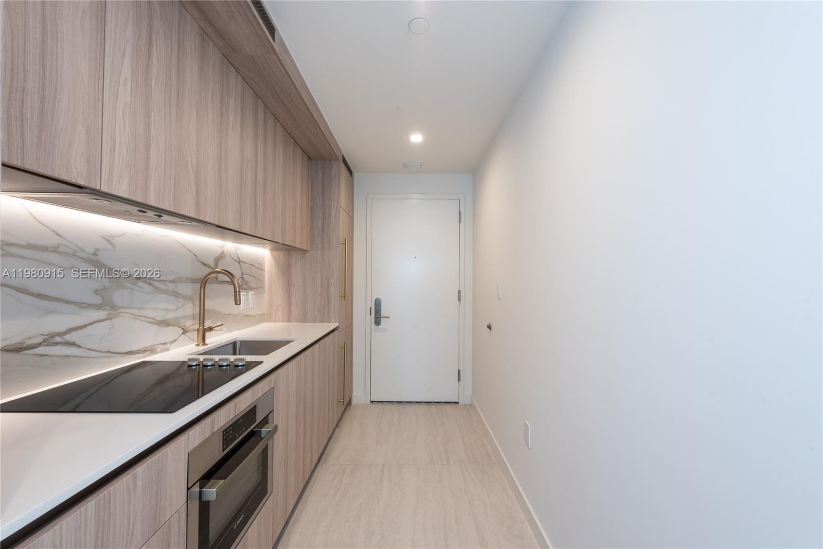 77 SE 5th Street # 3204