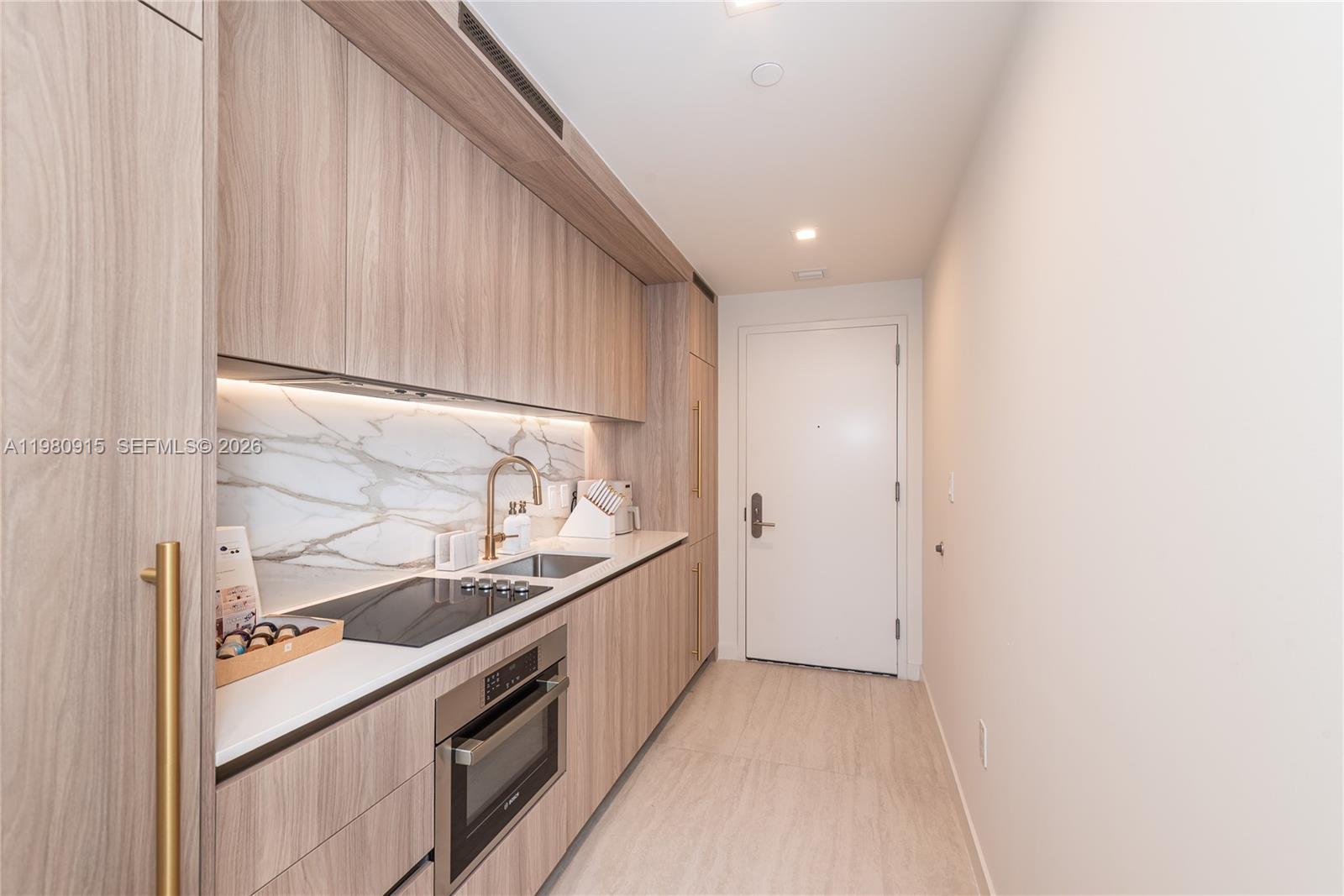 77 SE 5th Street # 3204