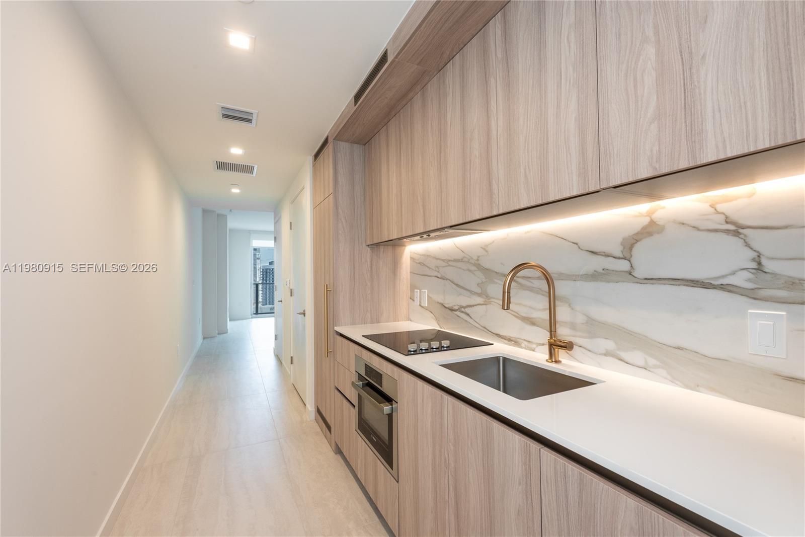 77 SE 5th Street # 3204