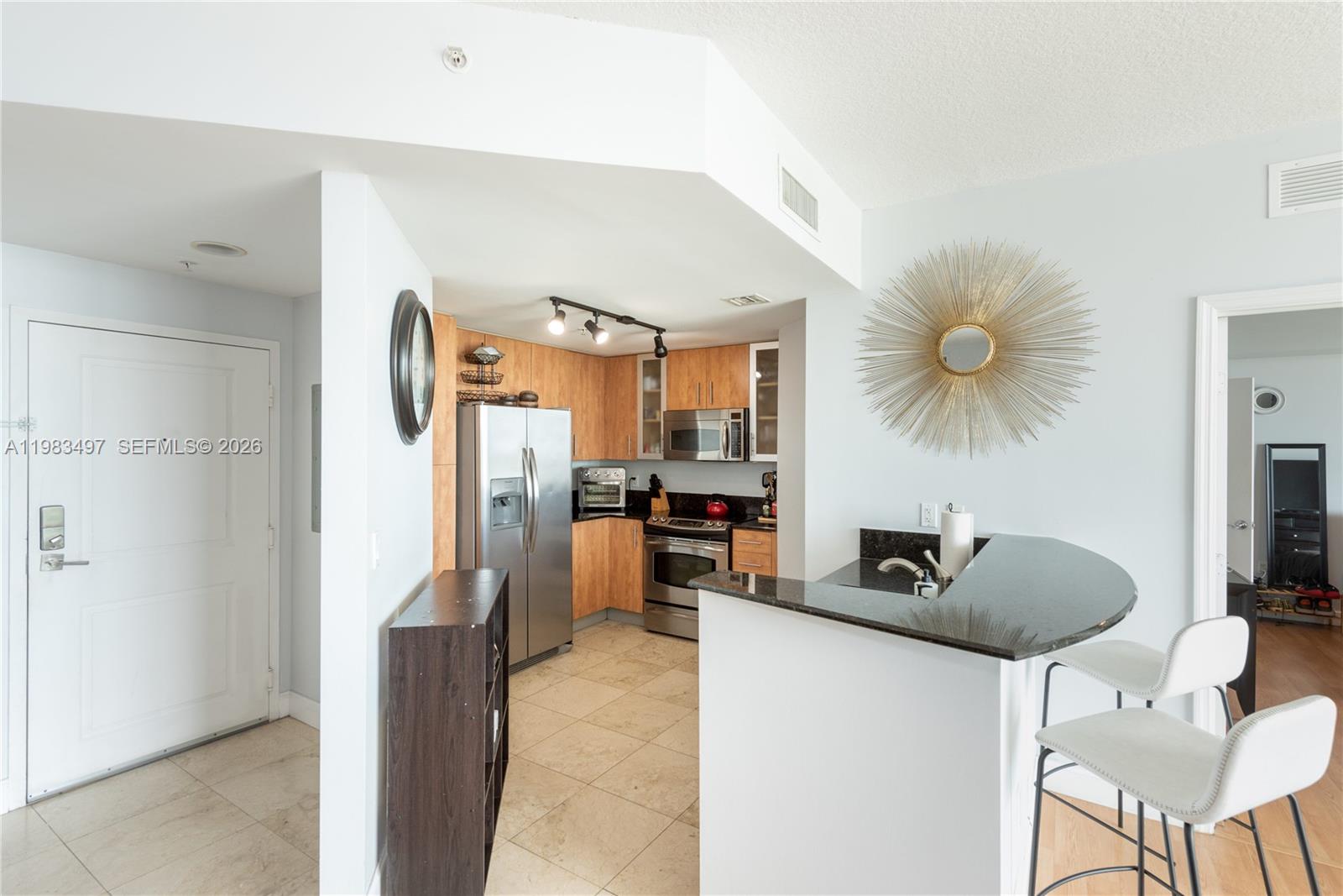 7910 Harbor Island Dr # 502