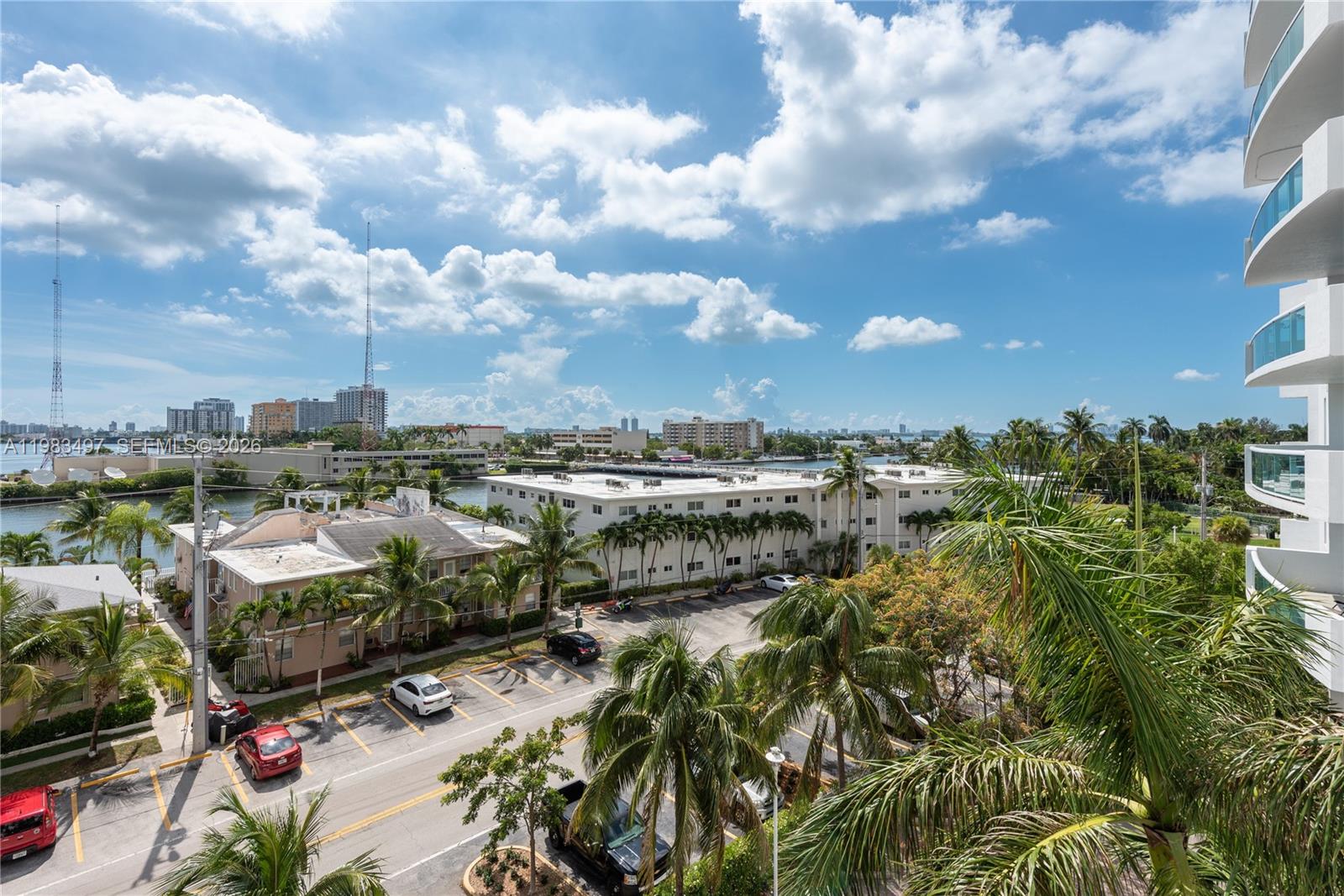 7910 Harbor Island Dr # 502