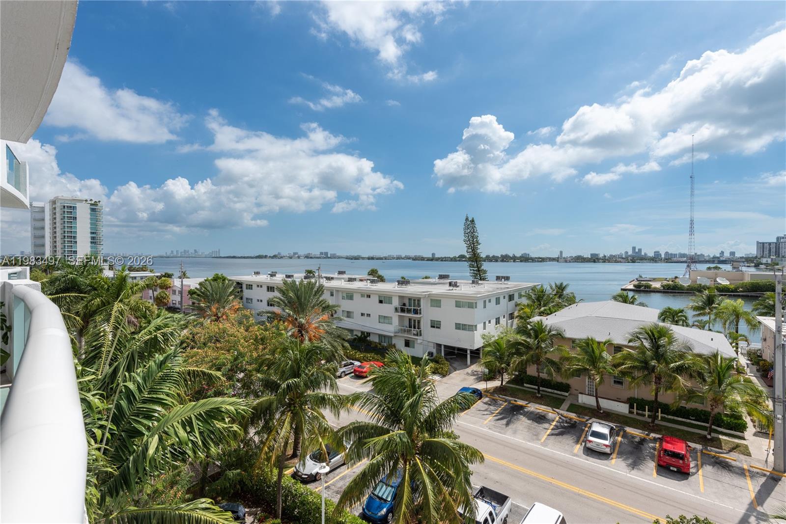 7910 Harbor Island Dr # 502