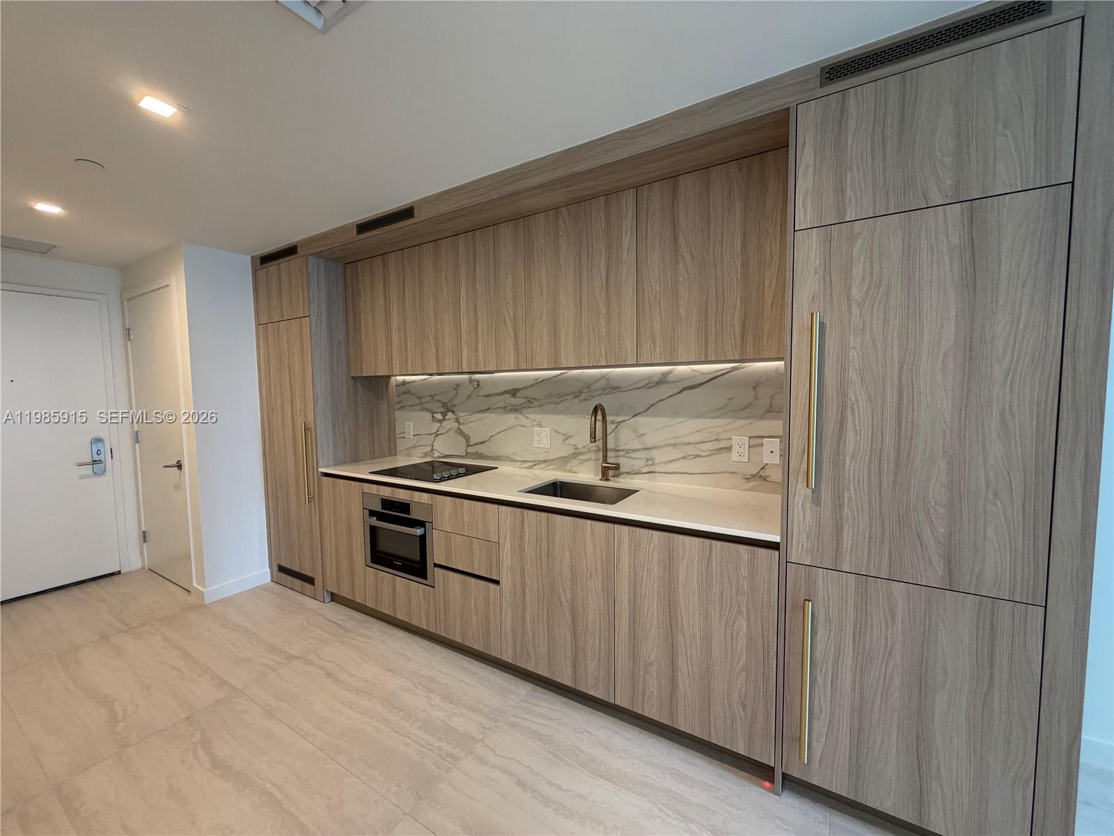 77 SE 5th Street # 1613
