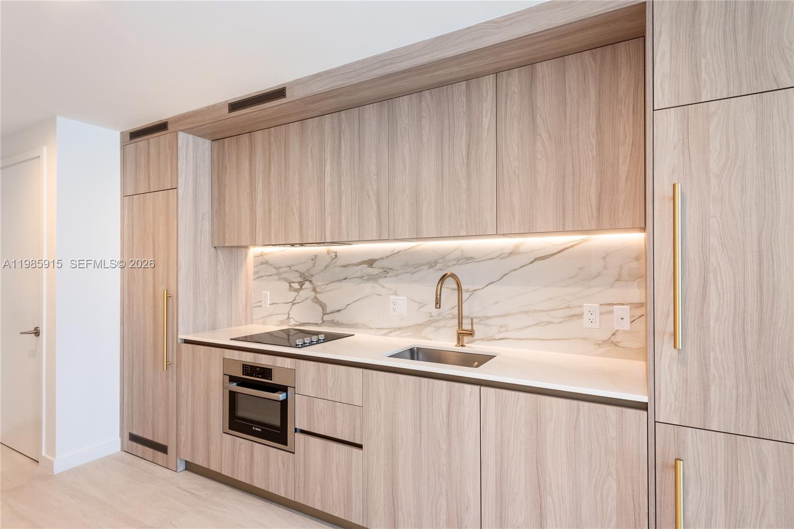 77 SE 5th Street # 1613