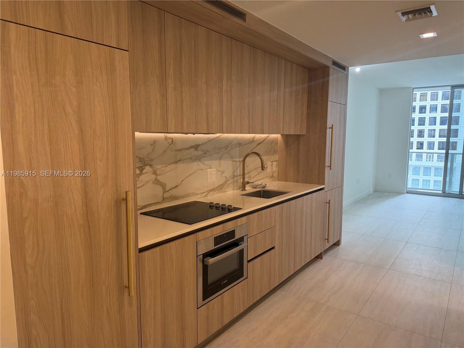77 SE 5th Street # 1613