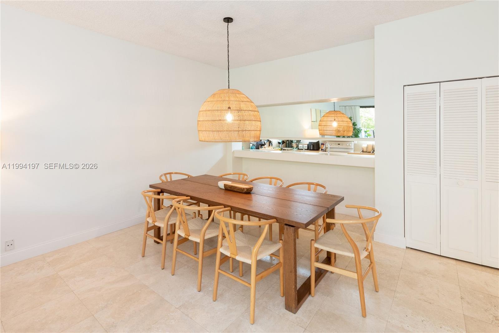 251 Crandon Blvd # 141