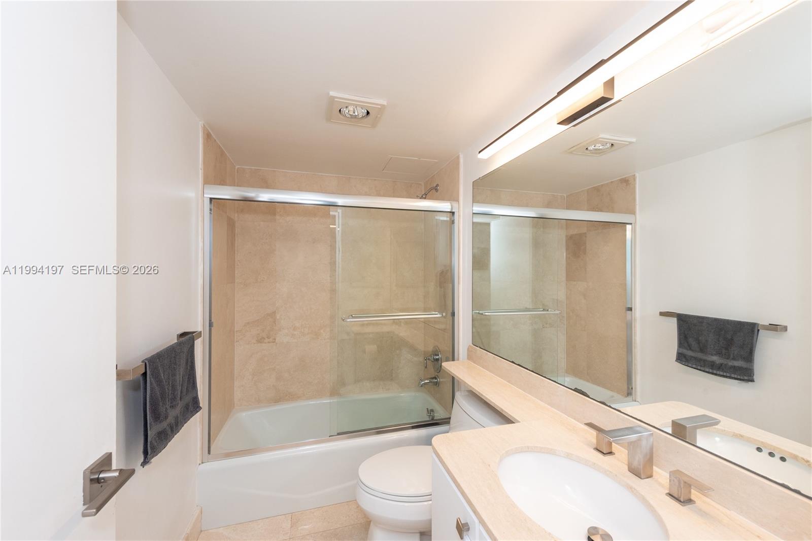 251 Crandon Blvd # 141