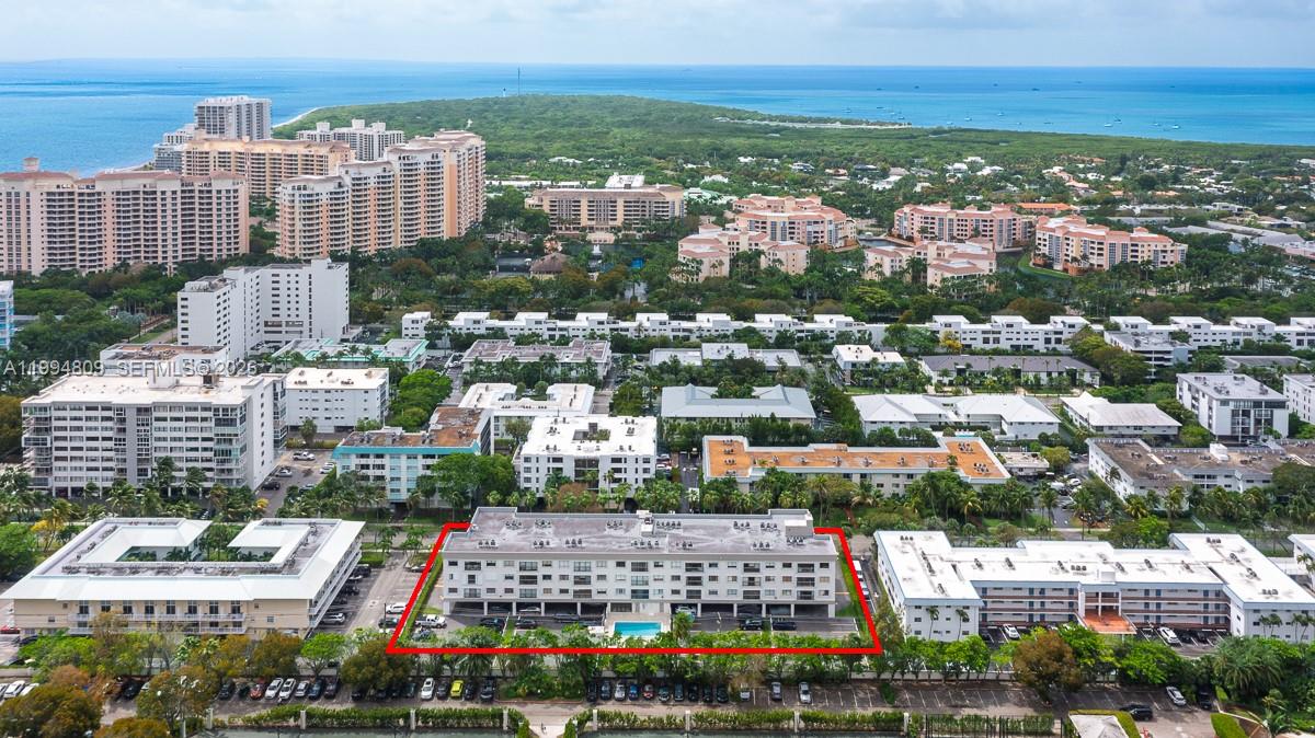 255 Galen Dr # 2I