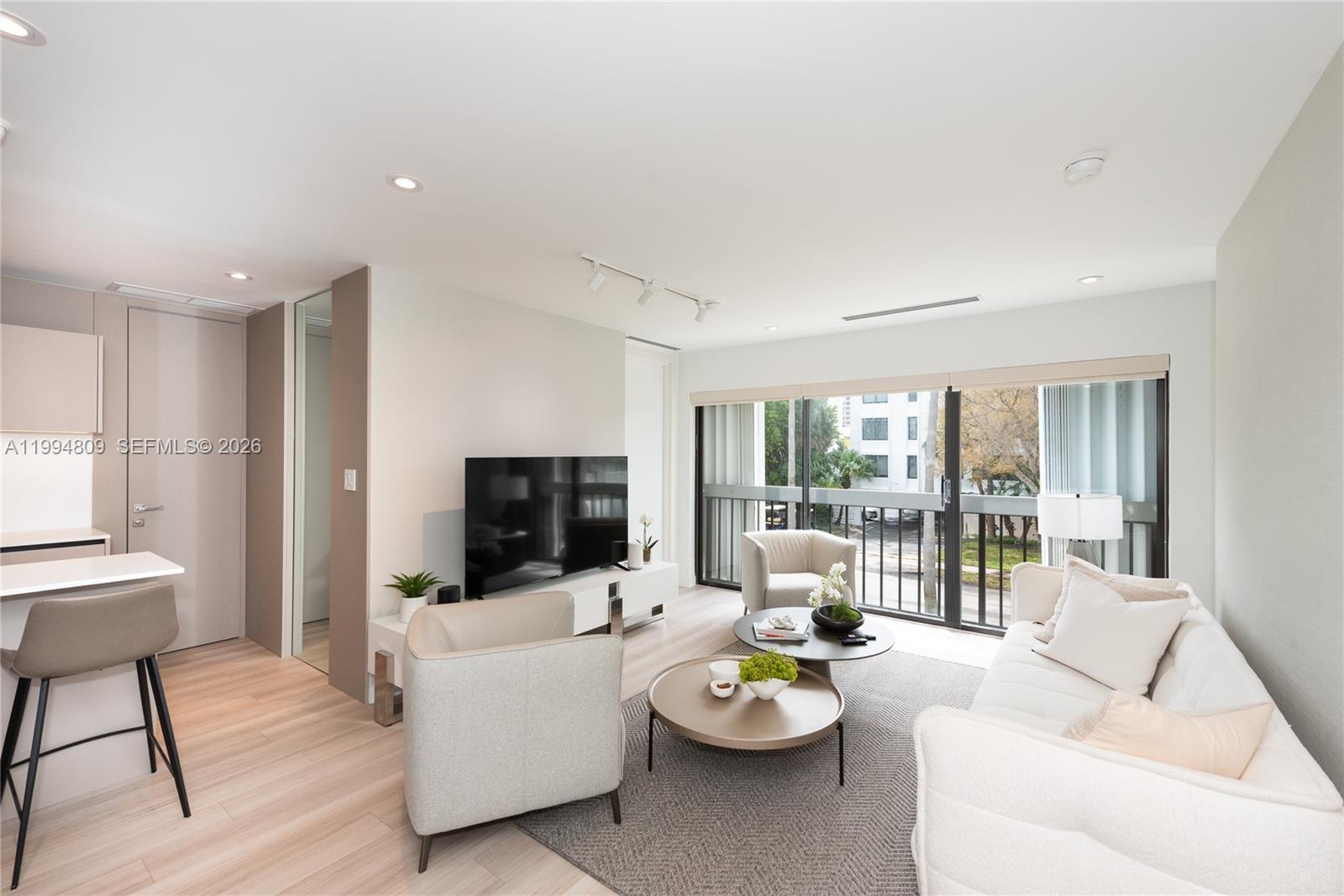 255 Galen Dr # 2I