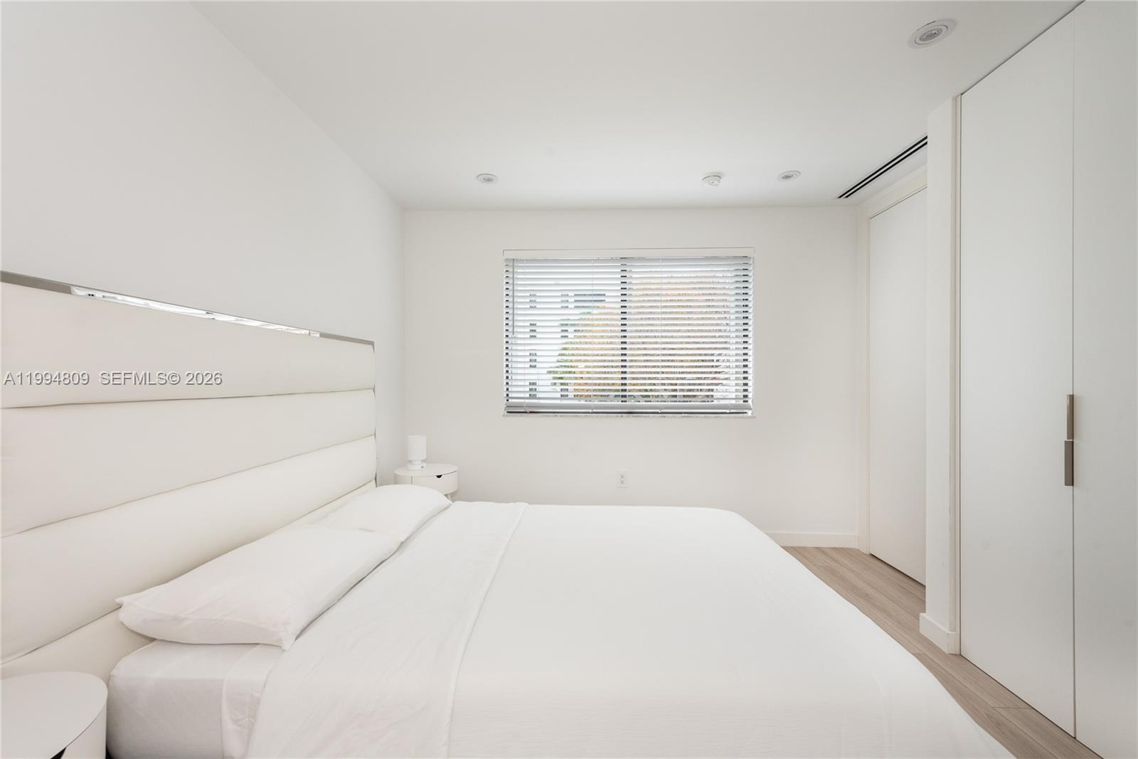 255 Galen Dr # 2I
