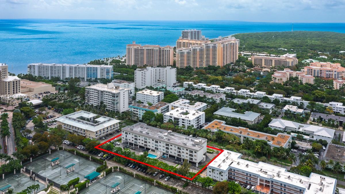 255 Galen Dr # 2I