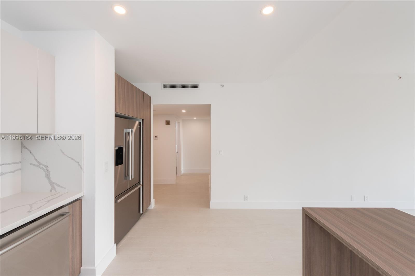 151 Crandon Blvd # 241