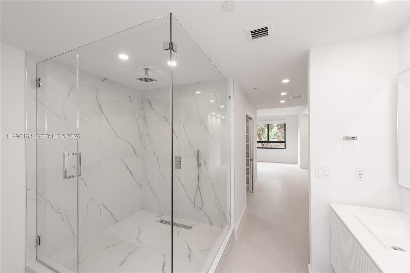 151 Crandon Blvd # 241