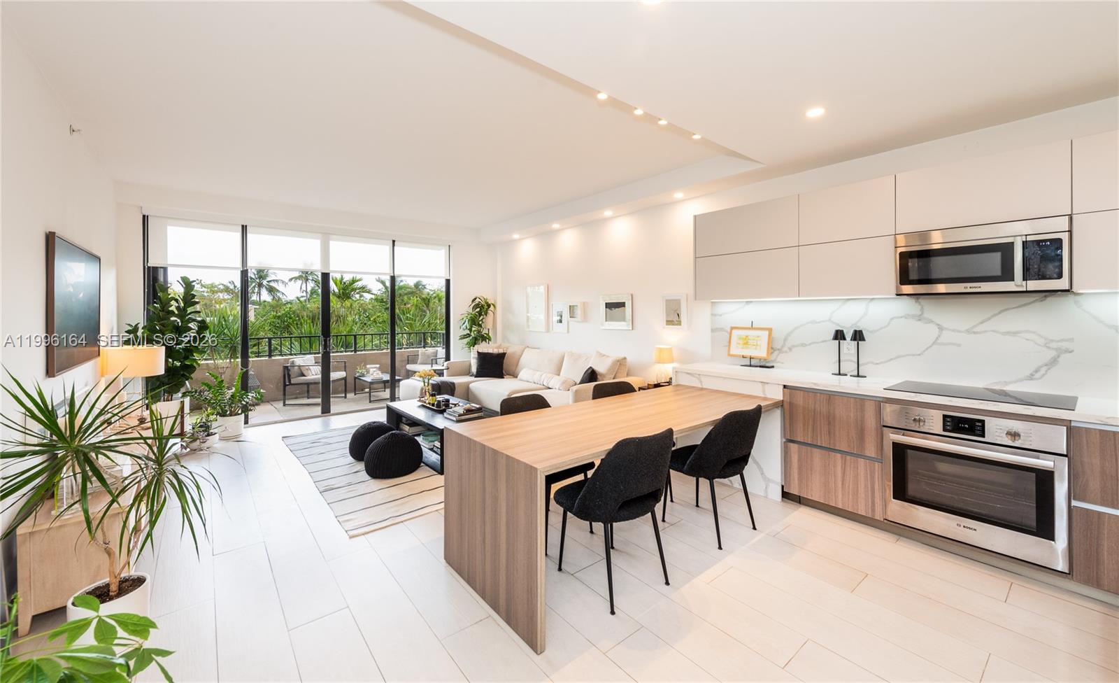 151 Crandon Blvd # 241