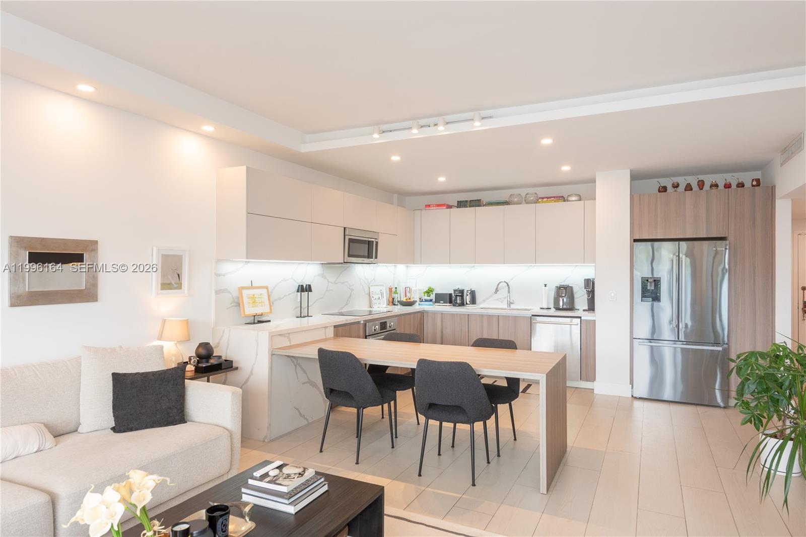 151 Crandon Blvd # 241
