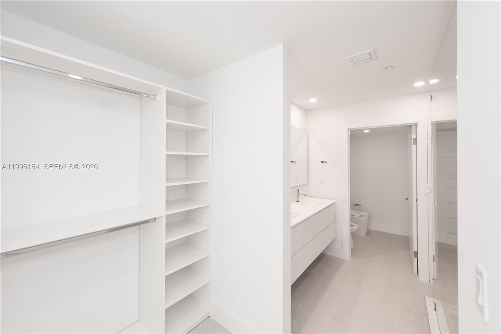 151 Crandon Blvd # 241