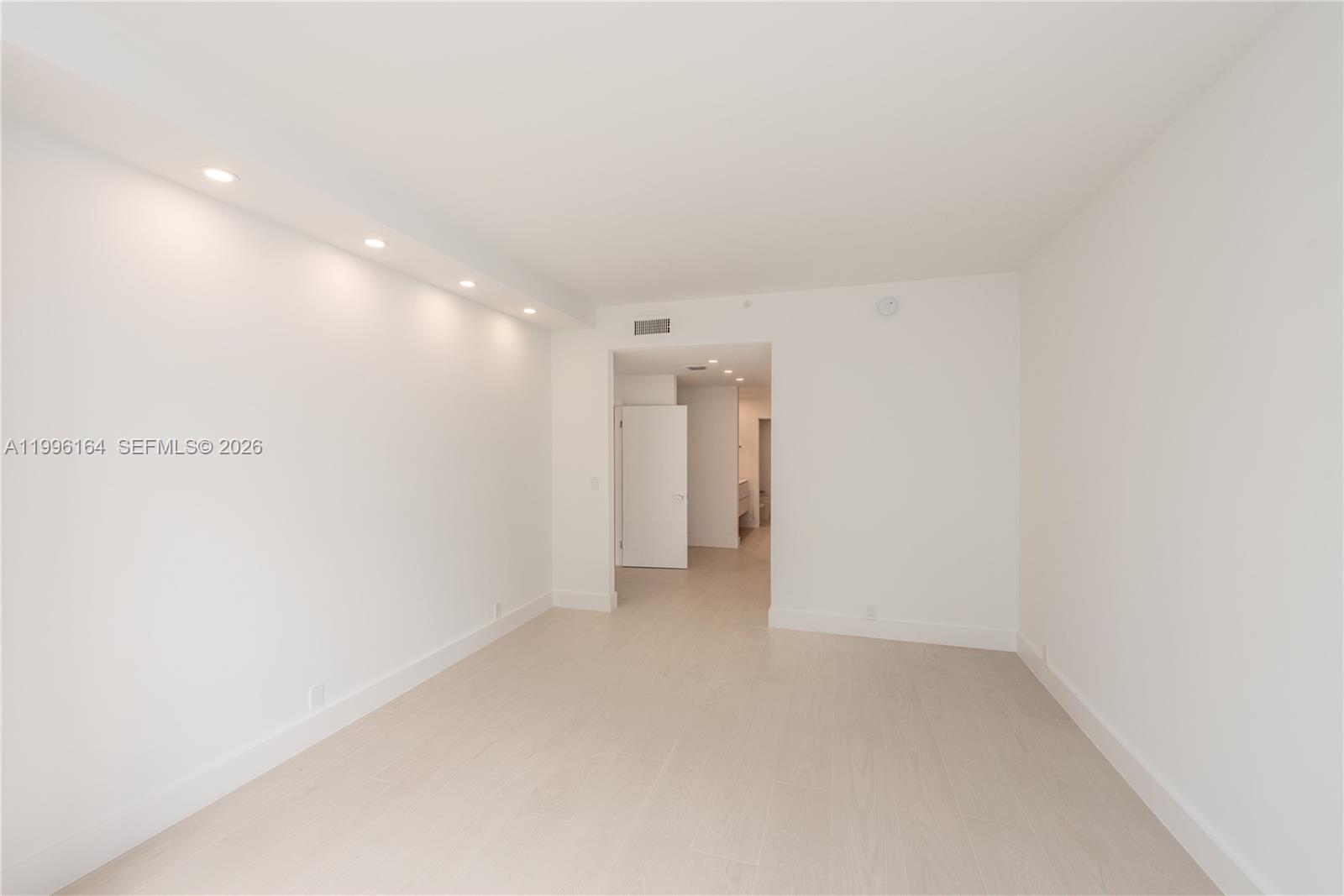 151 Crandon Blvd # 241