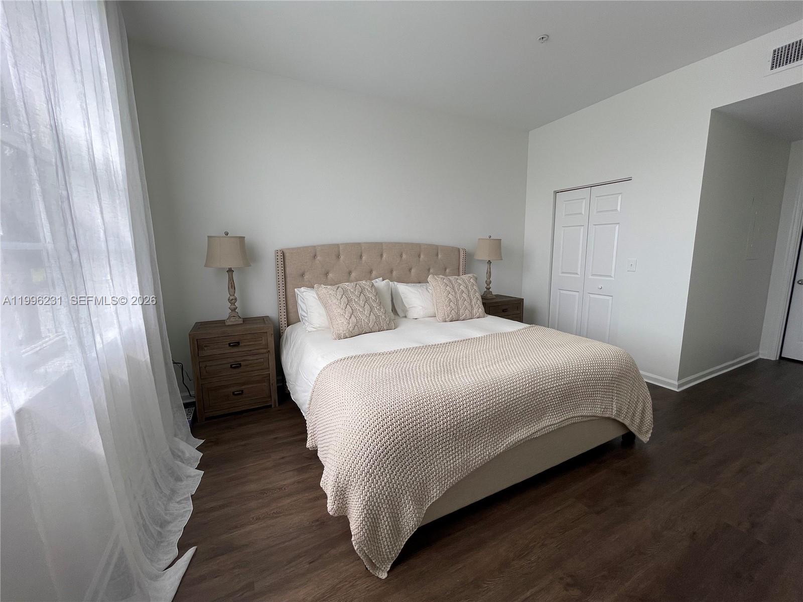 11720 Saint Andrews Pl # 302