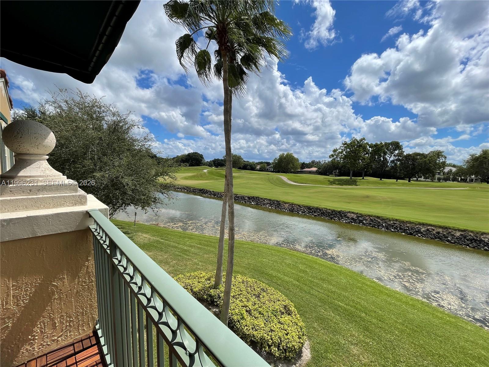 11720 Saint Andrews Pl # 302