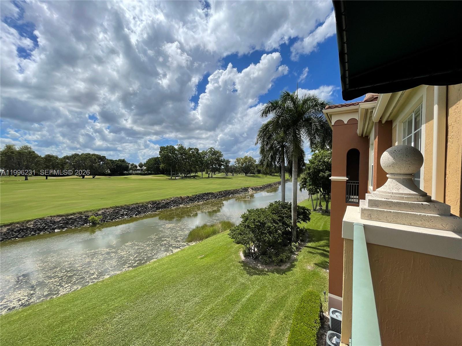 11720 Saint Andrews Pl # 302