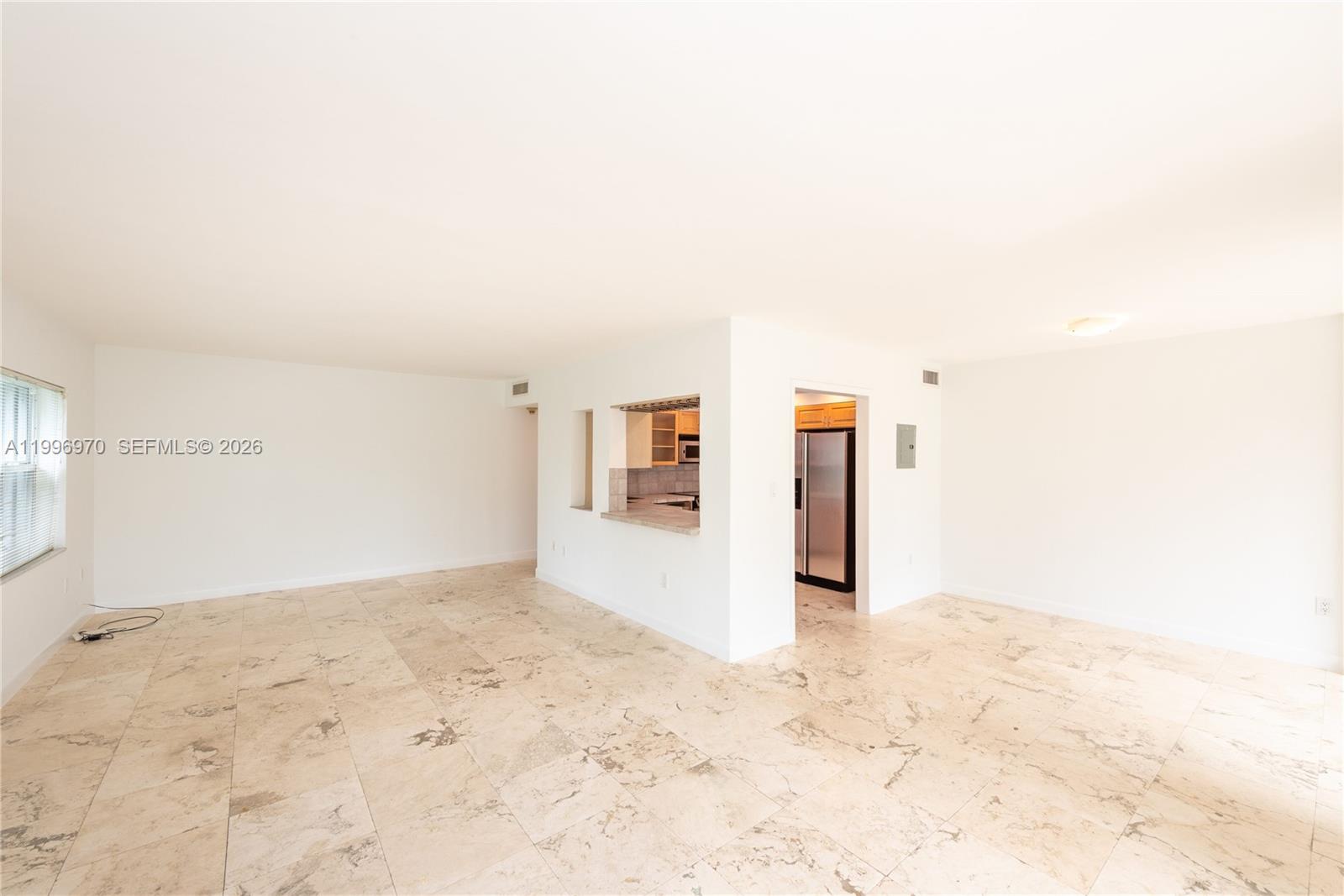 590 Ocean Dr # 2C