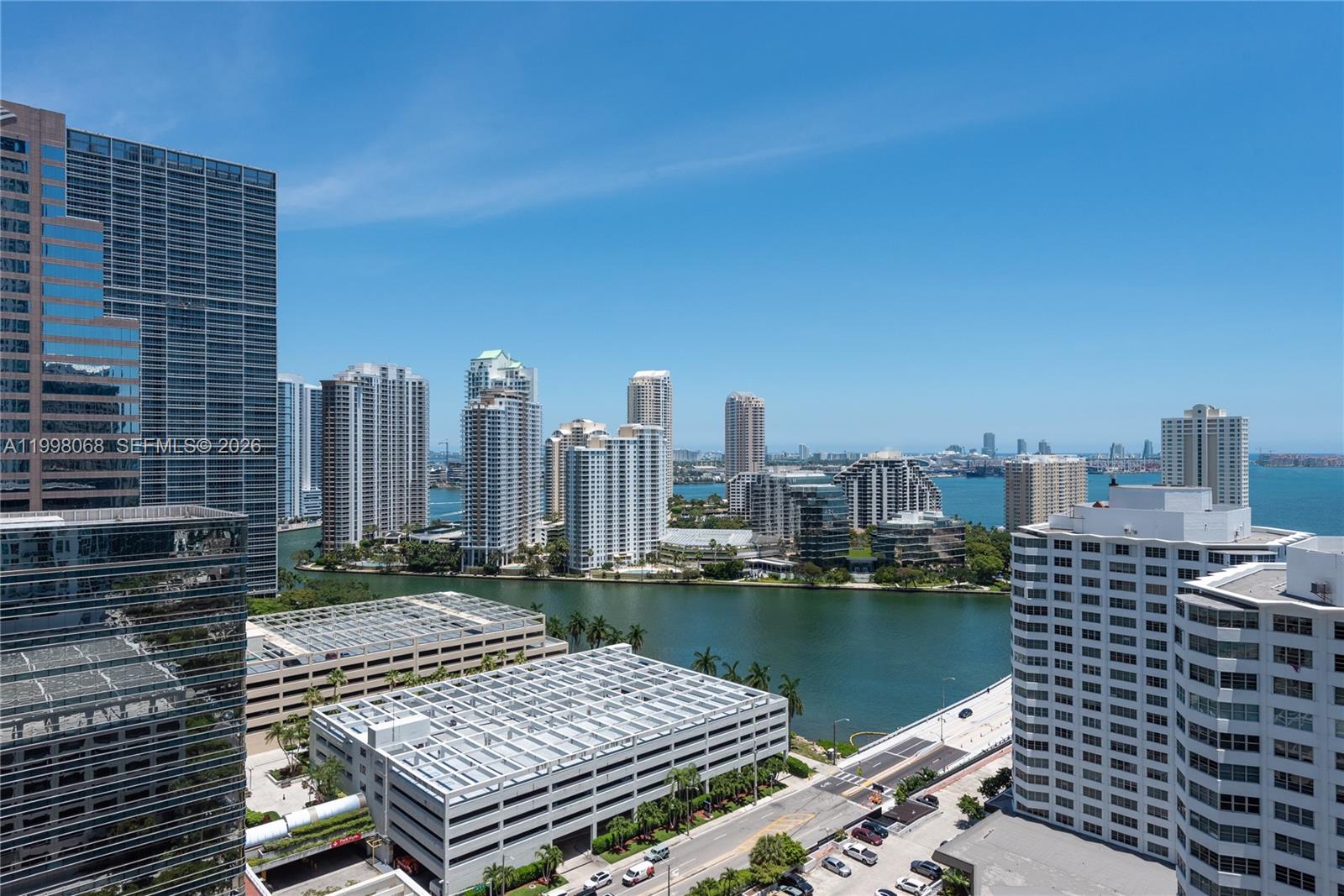 950 Brickell Bay Dr # 2304