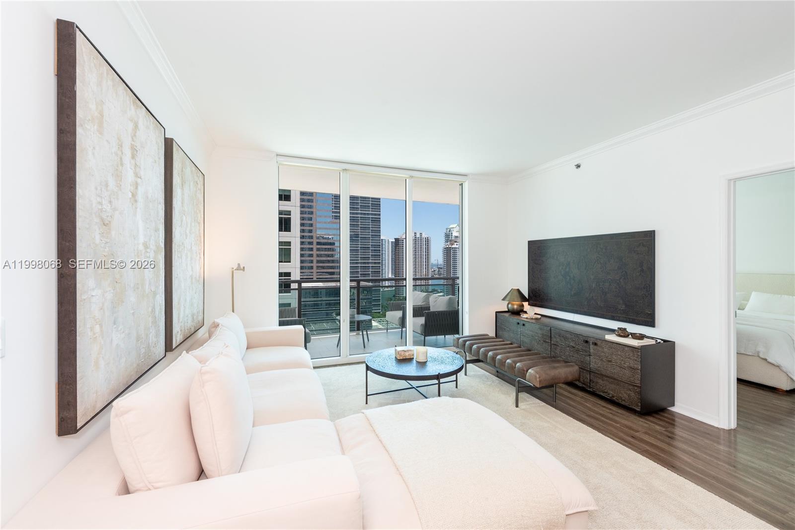 950 Brickell Bay Dr # 2304