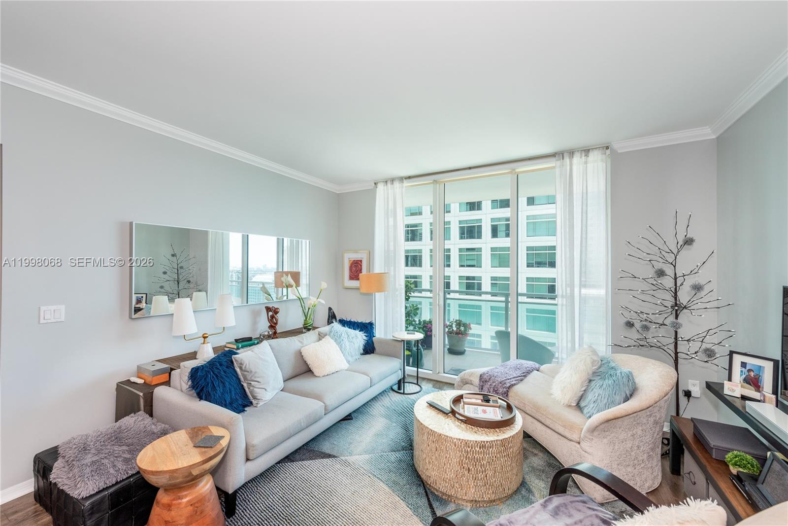 950 Brickell Bay Dr # 2304