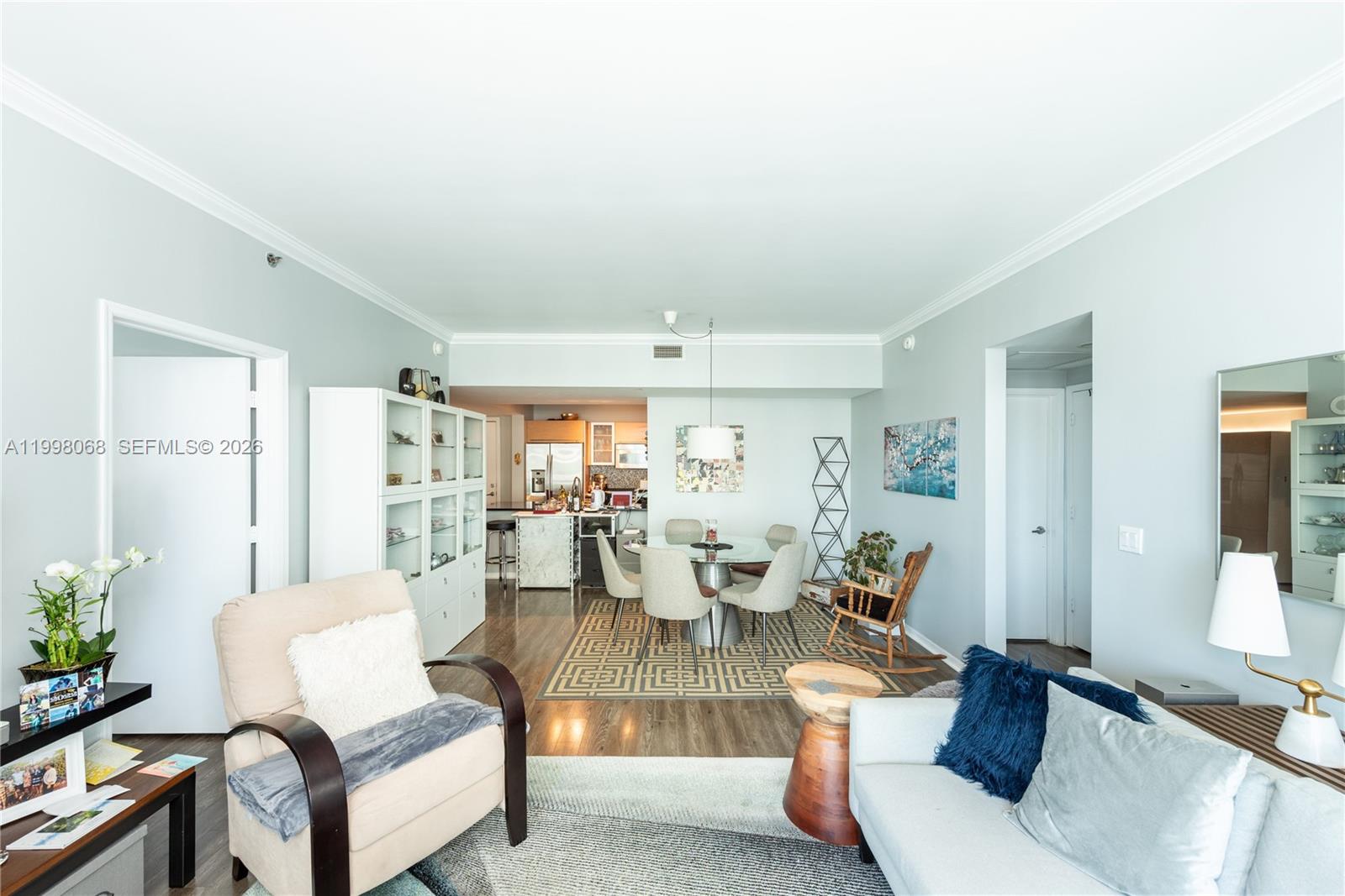 950 Brickell Bay Dr # 2304