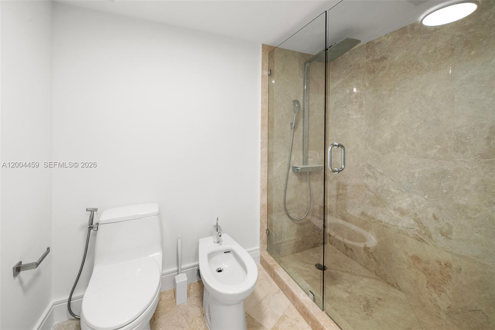 600 Grapetree Dr Unit: 3BS