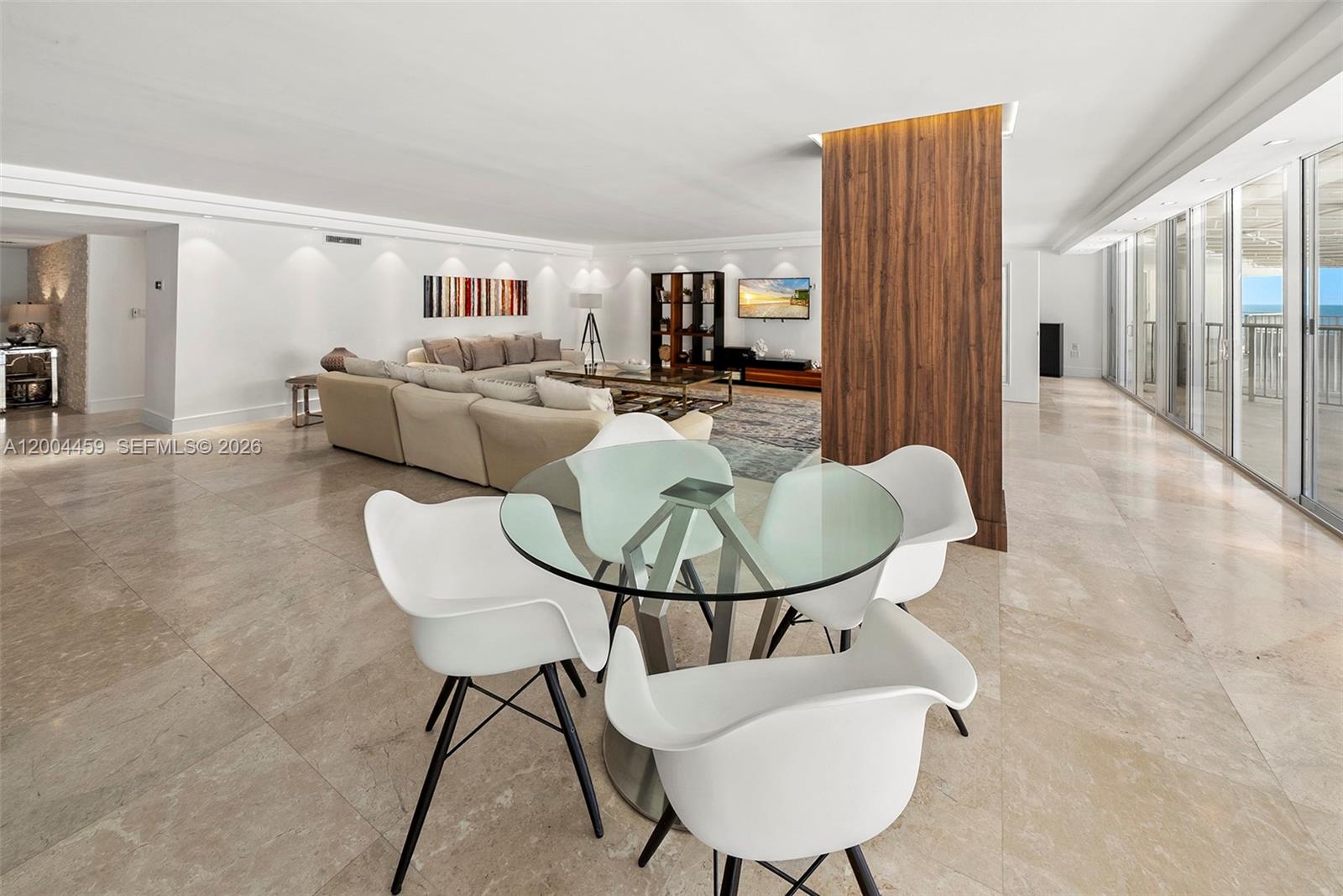 600 Grapetree Dr Unit: 3BS