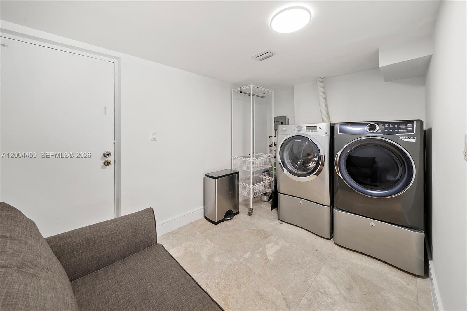 600 Grapetree Dr Unit: 3BS